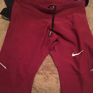 Nike workout capris